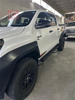 تويوتا هايلوكس